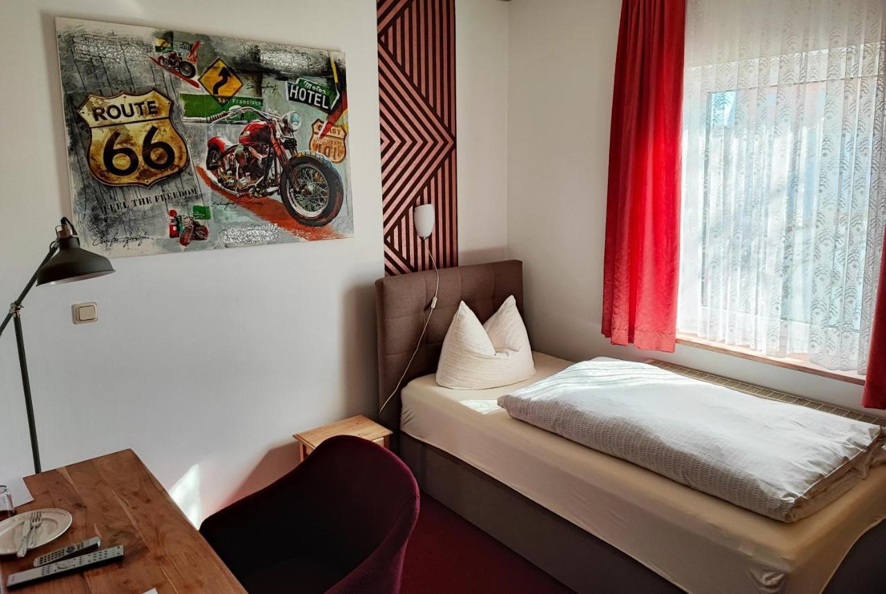 Hotel Und Restaurant Hohenzollern Эрфурт Экстерьер фото